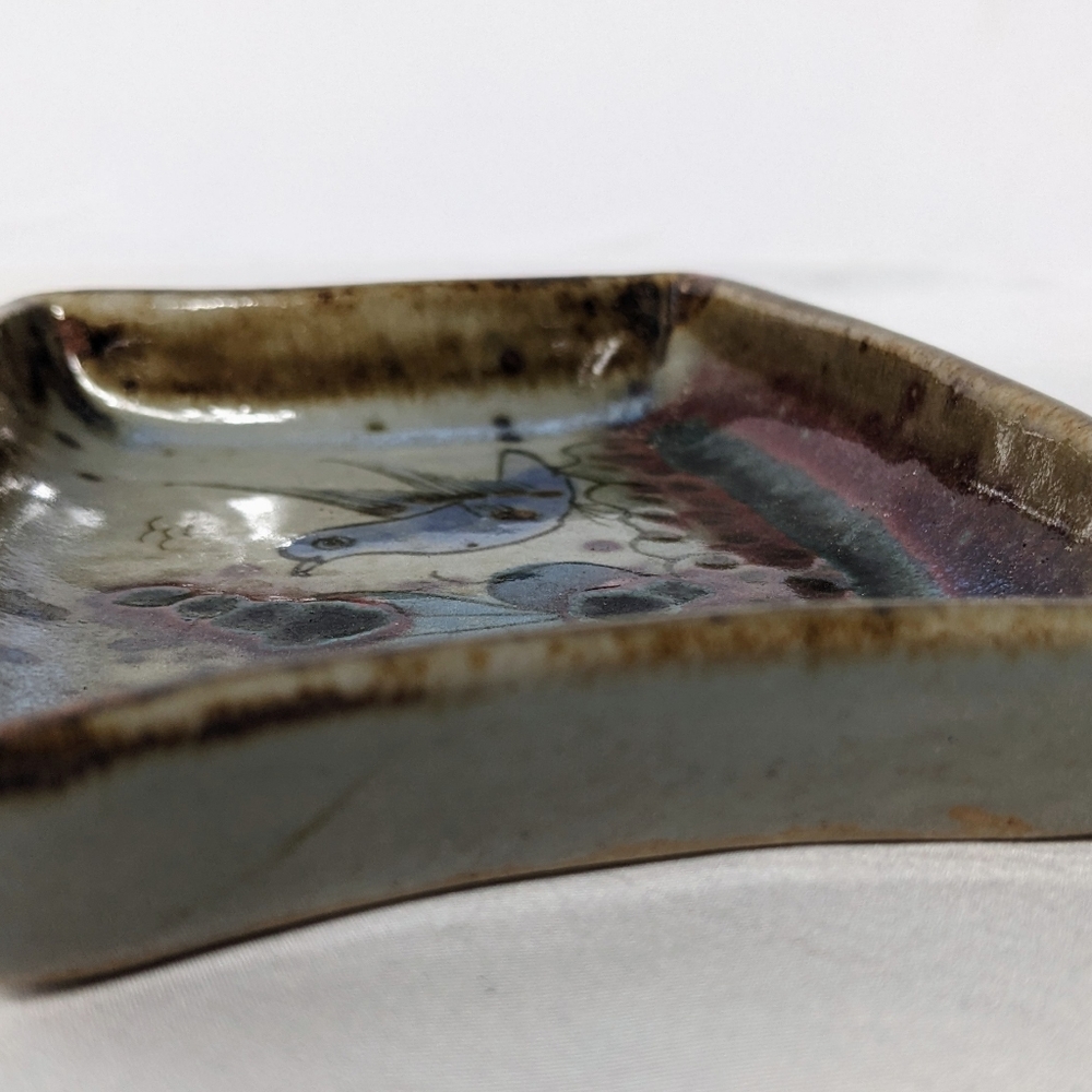 Ken Edwards Pottery (Mexico) Small Stoneware 4 Point Hand-Painted Bird Tray - Picture 3 of 8